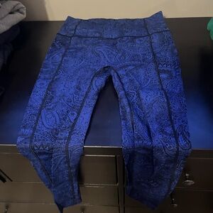 Lululemon capri leggins
